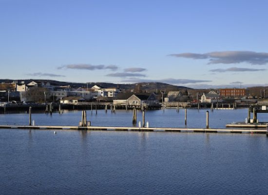 maine/rockland/landmark/archer-s-on-the-pier