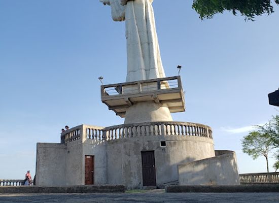 nicaragua/rivas-isthmus/landmark/cristo-de-la-misericordia