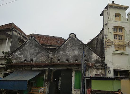 indonesia/surabaya/simokerto/landmark/uitkijkpost-in-kalimas-soerabaia-menara-syahbandar-havenmeester-kalimas
