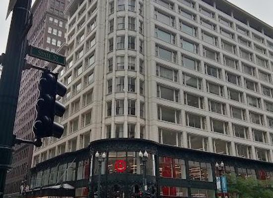 illinois/oak-lawn/landmark/sullivan-center
