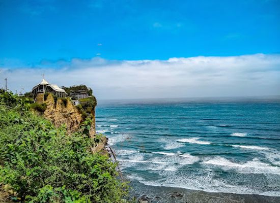 ecuador/montanita-beach/landmark/mirador