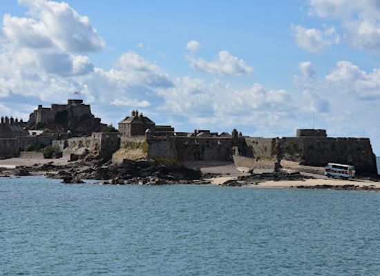 jersey/les-minquiers/landmark/elizabeth-castle