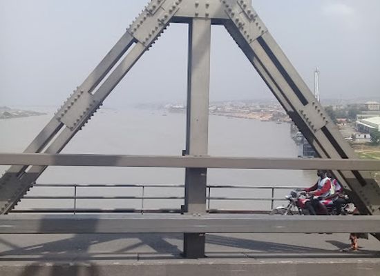 nigeria/onitsha/landmark/onitsha-bridge