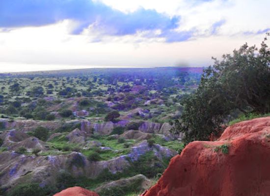 angola/cuanza-river-valley/landmark/viewpoint-of-the-moon