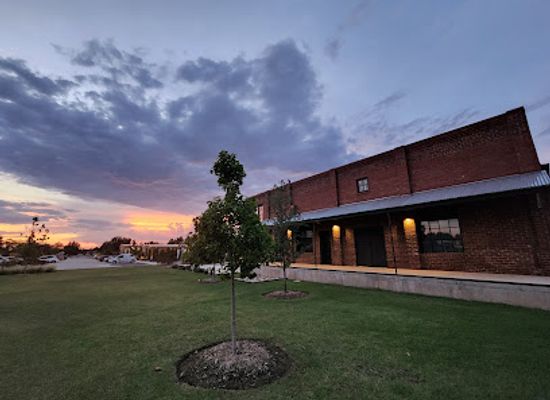 oklahoma/edmond/landmark/historic-edmond-ice-company-building