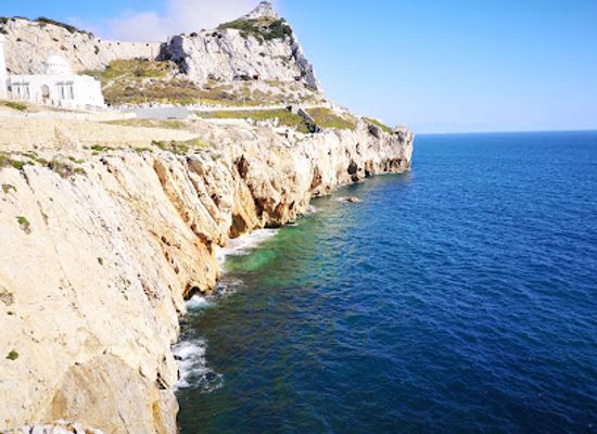 gibraltar/rosia-bay/landmark/the-convent-governors-residence