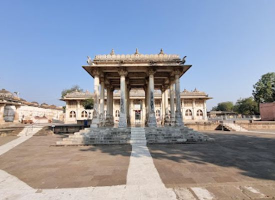 india/ahmedabad/landmark/sarkhej-roza