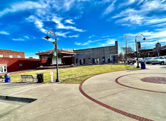 arkansas/russellville/landmark/main-street-russellville
