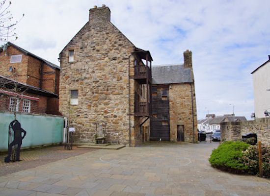 united-kingdom/ayrshire/attraction/loudoun-hall-2
