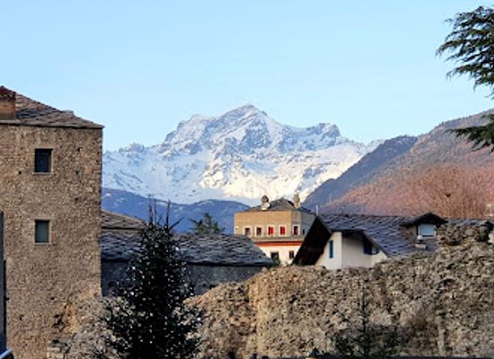 italy/aosta-valley/landmark/porta-pretoria
