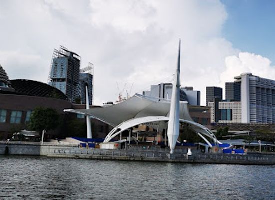 singapore/clarke-quay/landmark/waterb-pte-ltd-river-cruise-singapore