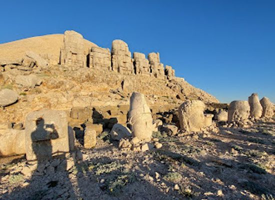 turkiye/mount-nemrut/landmark/nemrut-dogu-terasi