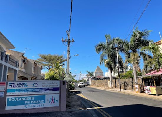 mauritius/flic-en-flac/landmark/la-kaz-a-pain