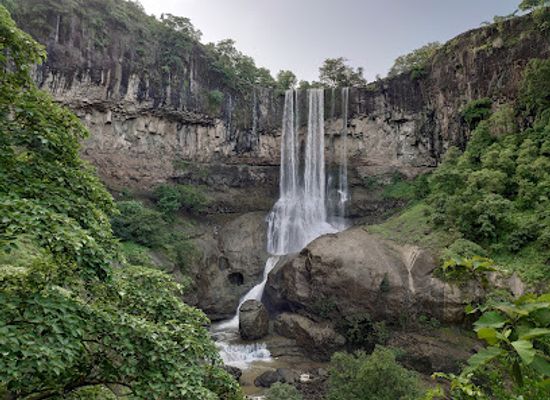 india/madhya-pradesh/landmark/mohadi-falls