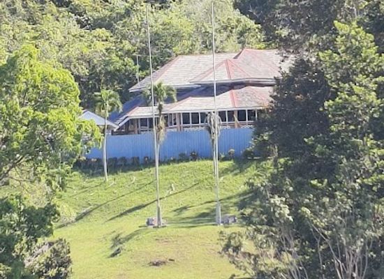 brunei/mukim-batu-apoi/landmark/house-of-twelve-roofs