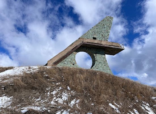 armenia/lake-sevan/landmark/soviet-viewing-platform