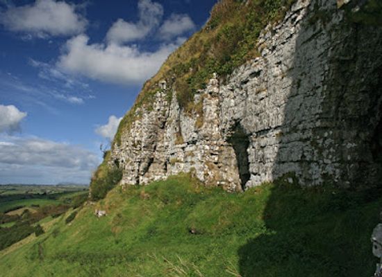 ireland/connacht/landmark/keshcorran-caves