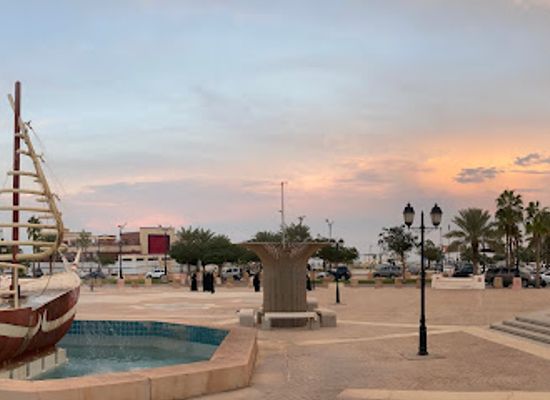 saudi-arabia/al-jubail/landmark/ship-attraction-square