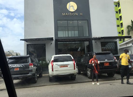 cameroon/douala/bonapriso/landmark/maison-h