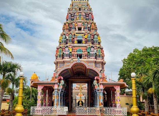 mauritius/port-louis/landmark/kailassam-temple