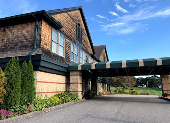 rhode-island/warwick/landmark/harbor-lights-dining-events-golf-marina