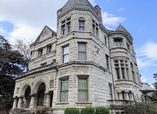 kentucky/louisville/old-louisville/landmark/louisville-historic-tours