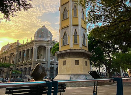 ecuador/guayas-region/landmark/torre-morisca