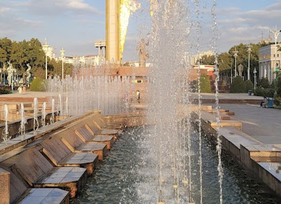 tajikistan/dushanbe/shah-mansur/landmark/mujassamai-ismoili-somoni