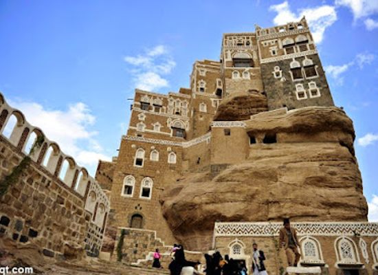 yemen/sa-dah/landmark/dar-alhajar
