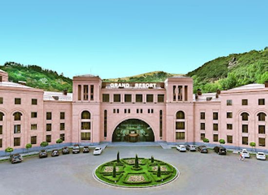 armenia/jermuk/landmark/grand-resort-jermuk
