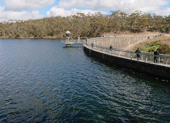 australia/riverland/landmark/whispering-wall
