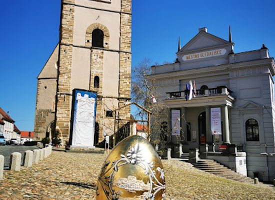 slovenia/ptuj/landmark/orfejev-spomenik
