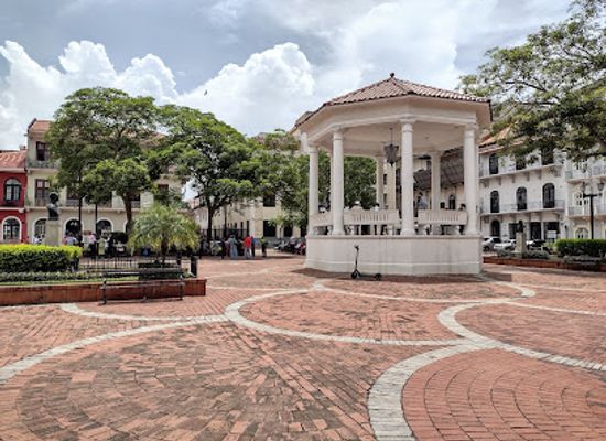 panama/panama-city/landmark/town-square-of-casco-antiguo