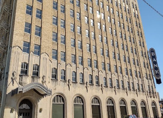 oklahoma/tulsa-metropolitan-area/landmark/the-oklahoma-natural-gas-company-building