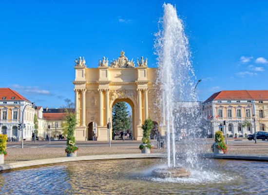 germany/potsdam/landmark/fountain-on-the-luisenplatz