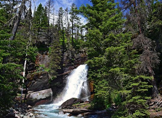 montana/glacier-national-park/landmark/baring-falls