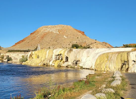 wyoming/snowy-range/landmark/hot-springs-state-park