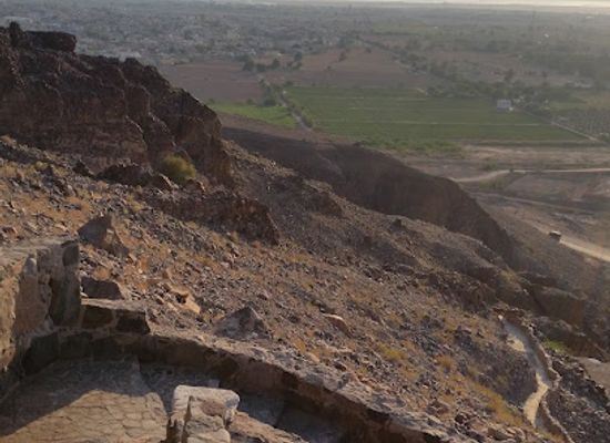 jordan/ghor-al-safi/landmark/lot-s-cave