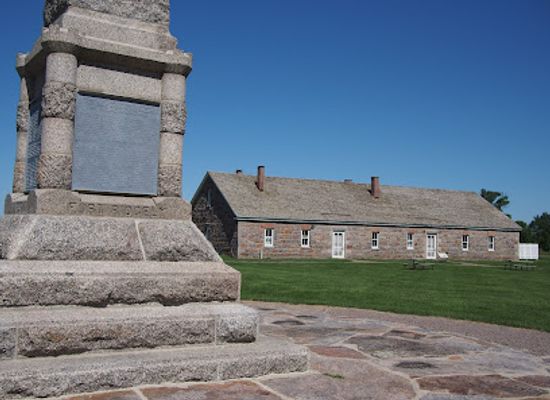 minnesota/otter-tail-lakes-country/landmark/fort-ridgely
