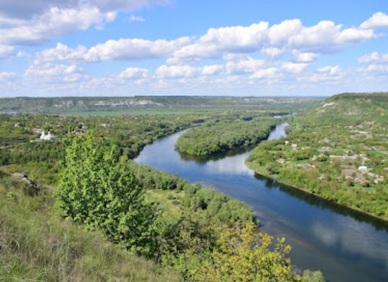 moldova/hotin-county/landmark/inima-nistrului-naslavcea
