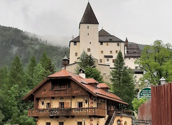 austria/katschberg/landmark/mauterndorf-castle