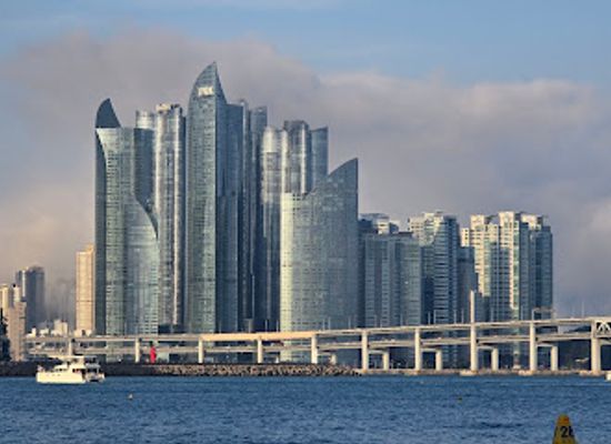 south-korea/busan/landmark/gwanganli-beach