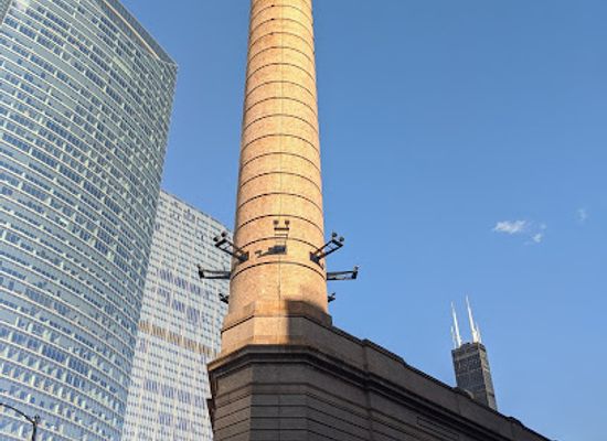 illinois/chicagoland/landmark/chicago-northwestern-powerhouse