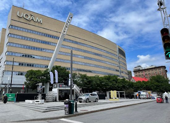 canada/montreal/quartier-des-spectacles/landmark/promenade-des-artistes