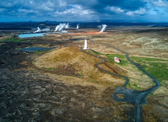 iceland/reykjanes-peninsula/landmark/reykjanes-lighthouse