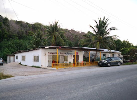 nauru/anibare/landmark/anibare-boat-harbour-restaurant