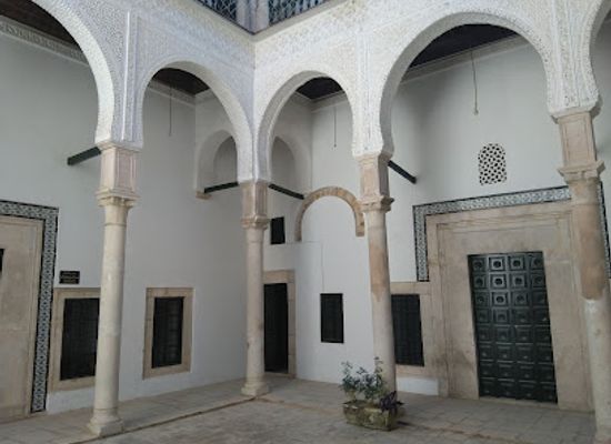 tunisia/tunis/bab-el-bhar/landmark/dar-el-haddad
