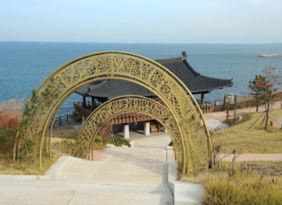 south-korea/pohang/landmark/yeonorang-seonyeo-theme-park