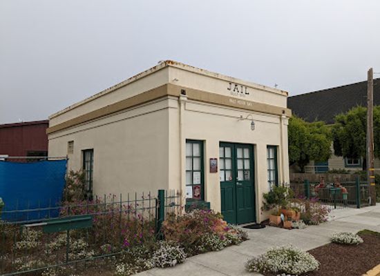 california/north-coast/landmark/coastside-history-museum