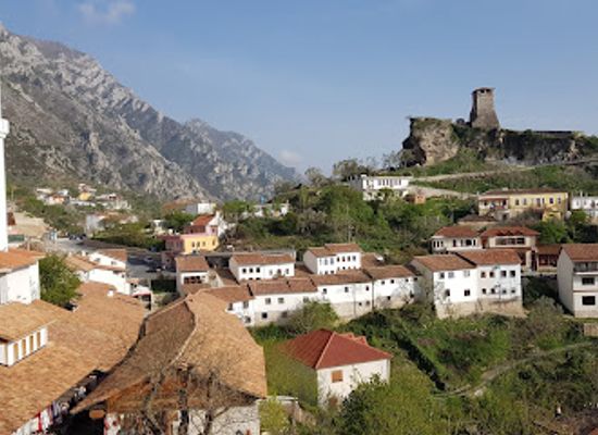 albania/kruja/landmark/old-bazaar-of-kruja